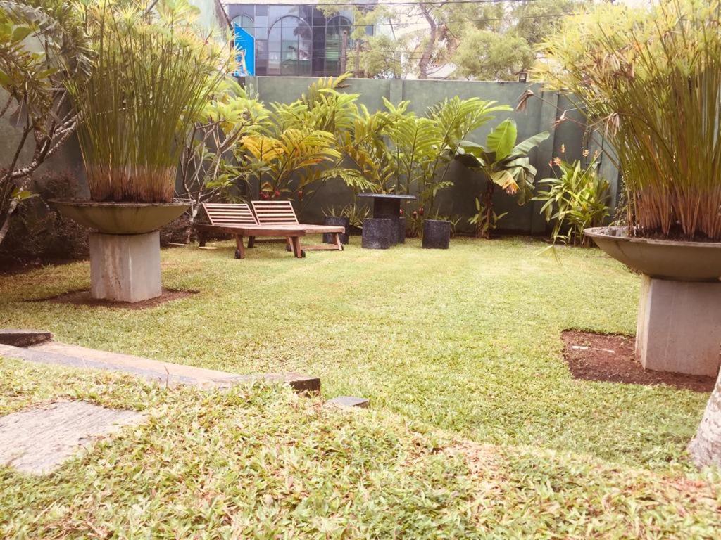 Crescent Resort Galle Extérieur photo